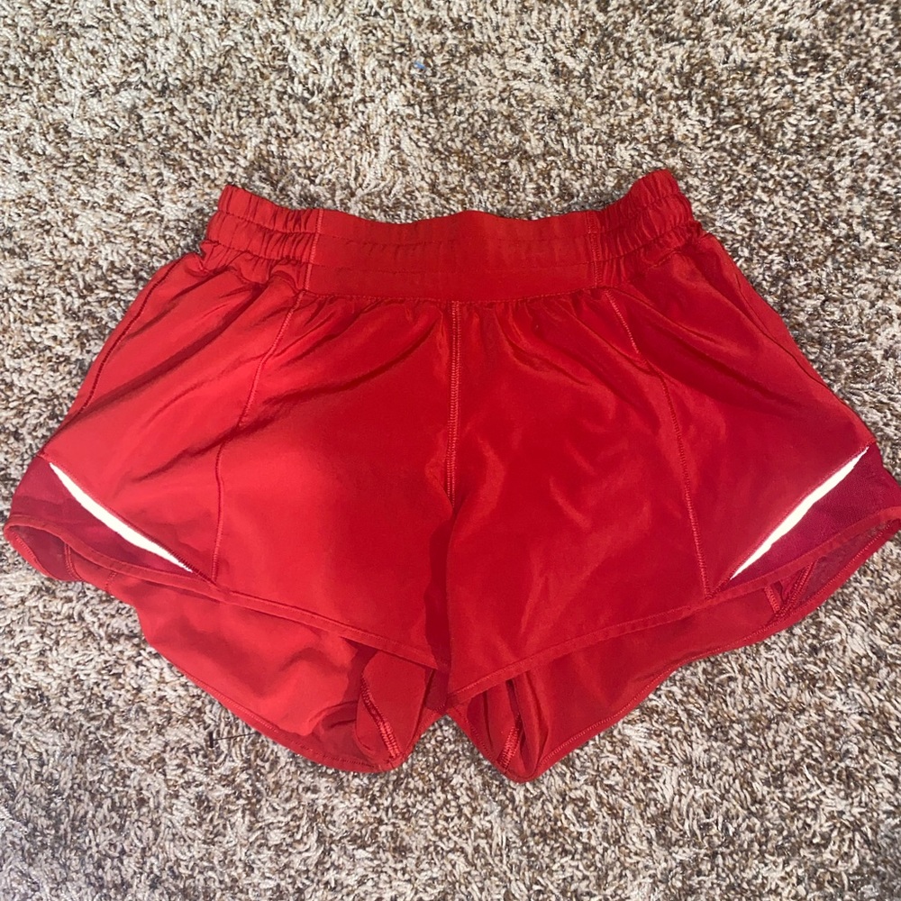 hotty hot red lululemon shorts